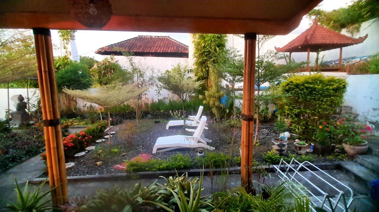 Cantik Villa Lovina Екстериор снимка