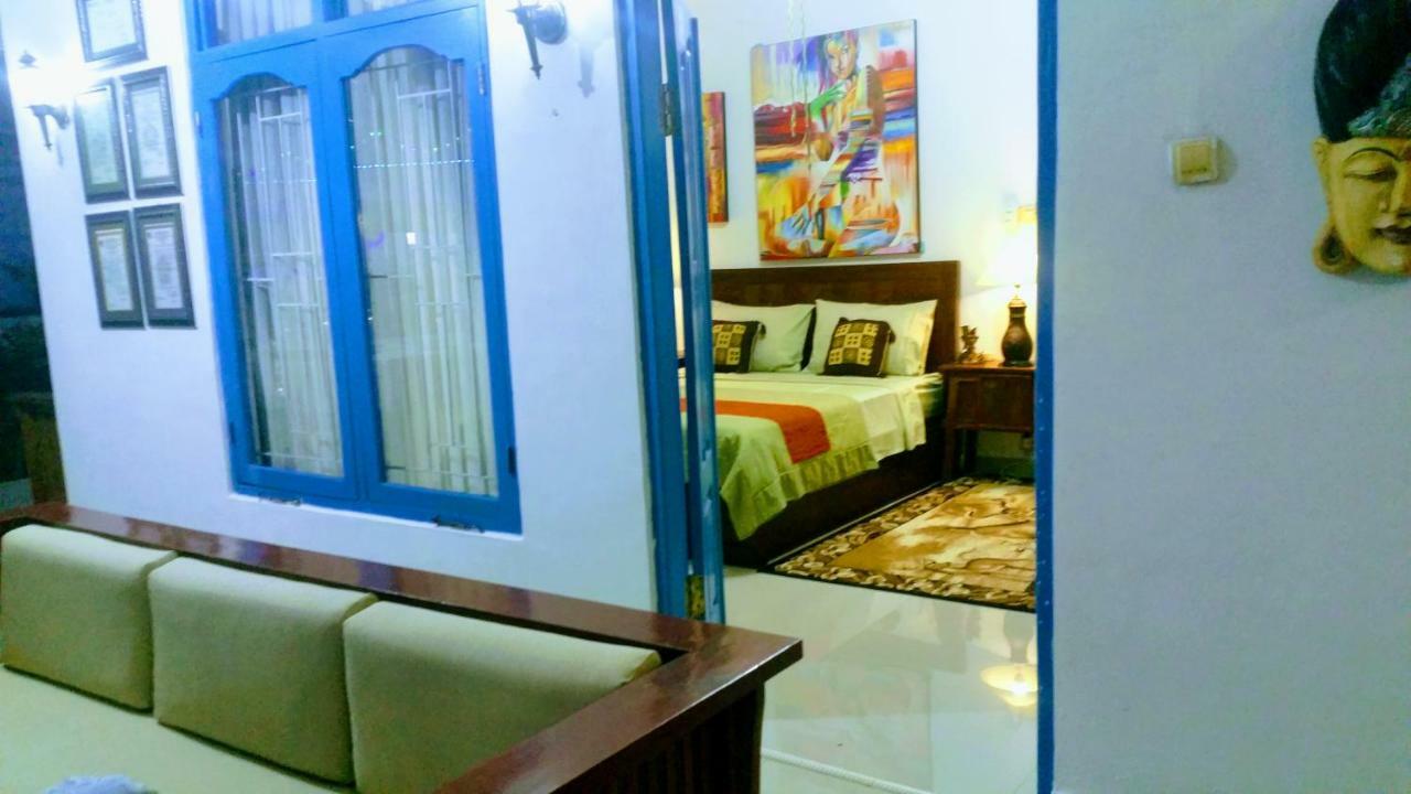 Cantik Villa Lovina Екстериор снимка